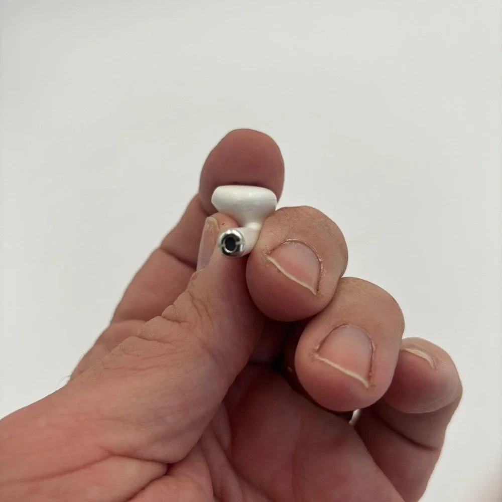 Apple AirPods Right Earbud Replacement OS White Fair Battery Issue A1523 1st Gen